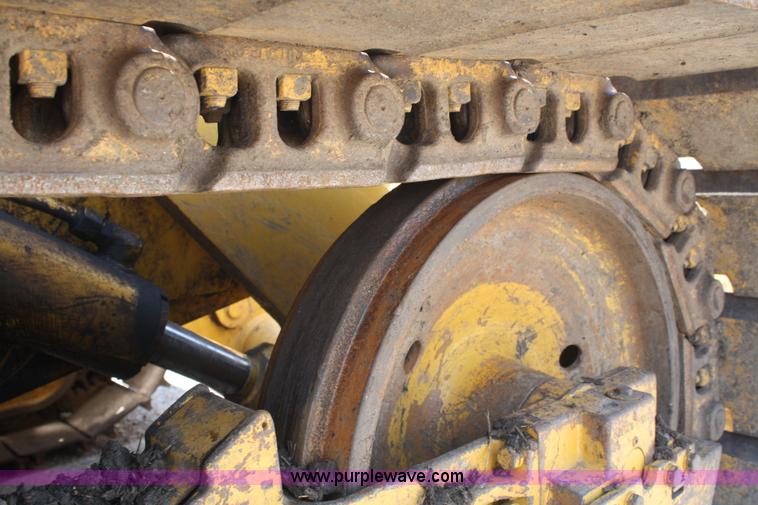 image for item B6843 1996 John Deere 555G WT Series IV track loader