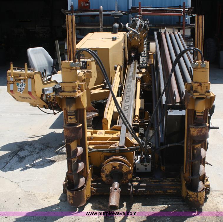 image for item B6846 1999 Vermeer 2440 directional drill