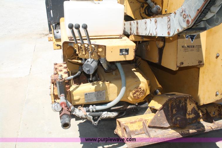 image for item B6846 1999 Vermeer 2440 directional drill