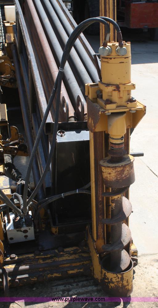 image for item B6846 1999 Vermeer 2440 directional drill