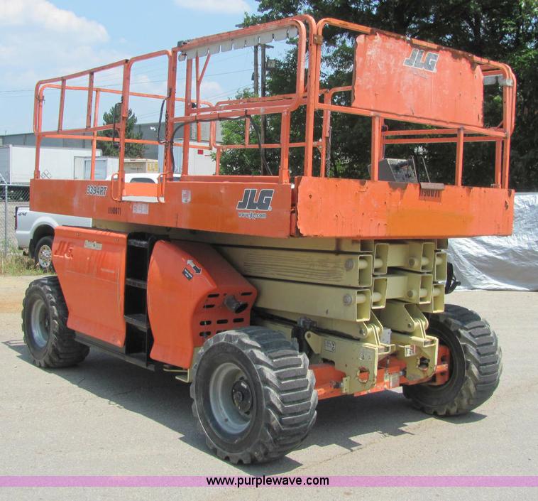 image for item C2579 JLG 3394RT scissor lift