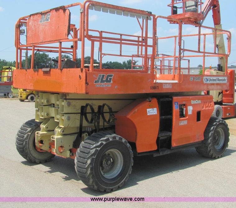 image for item C2579 JLG 3394RT scissor lift