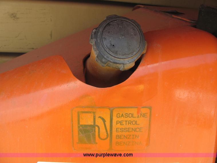 image for item C2579 JLG 3394RT scissor lift