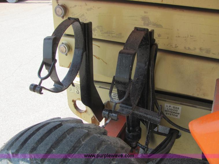 image for item C2579 JLG 3394RT scissor lift