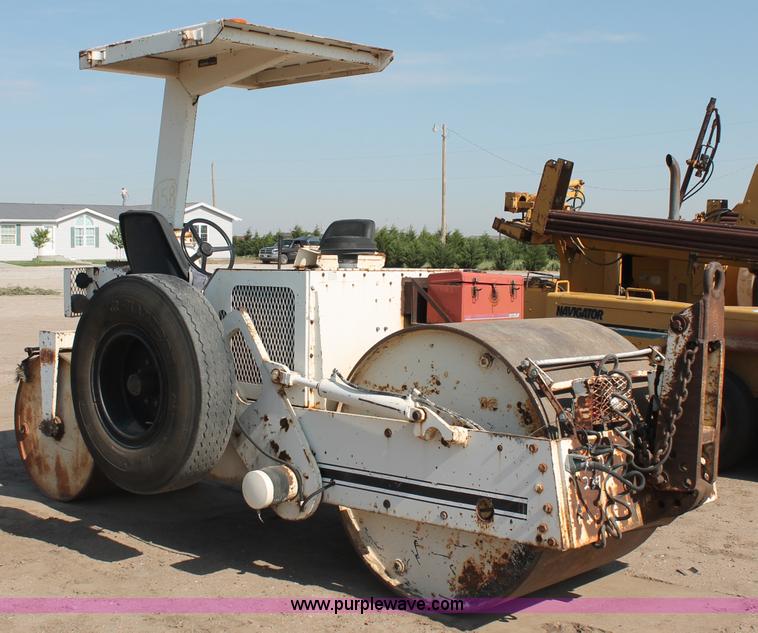 image for item C2585 Ferguson 46A articulating double drum roller