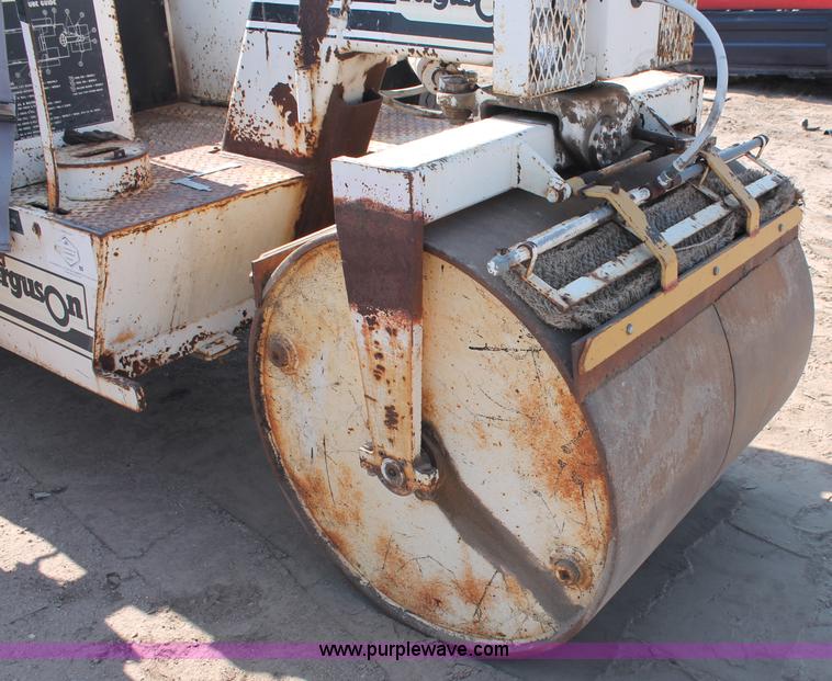 image for item C2585 Ferguson 46A articulating double drum roller