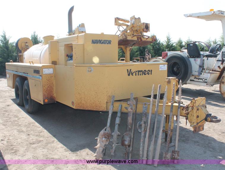 image for item C2586 1992 Vermeer Navigator D10R directional boring machine