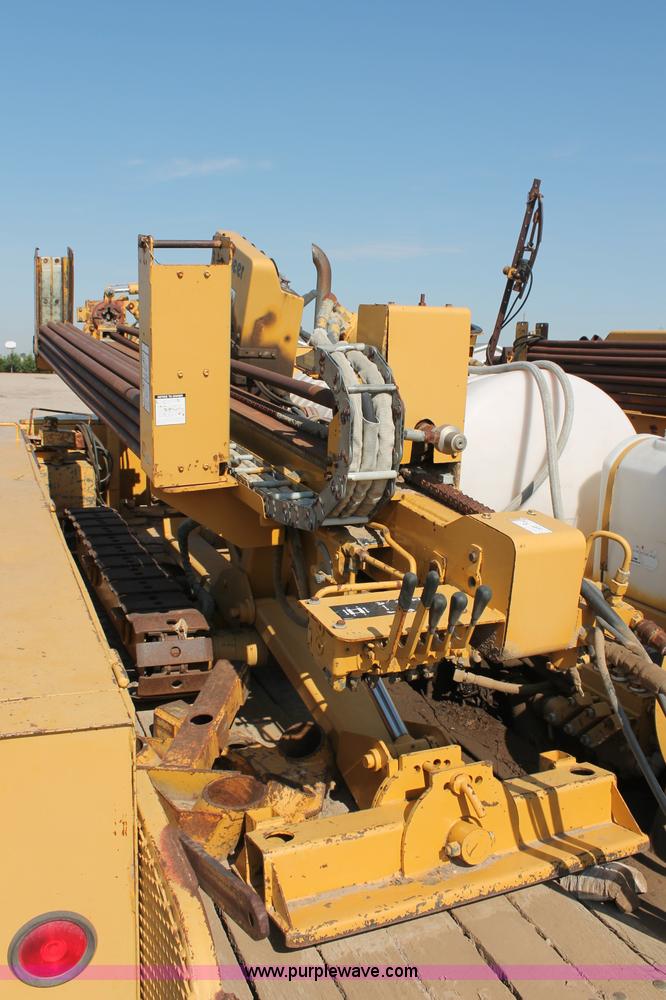 image for item C2586 1992 Vermeer Navigator D10R directional boring machine
