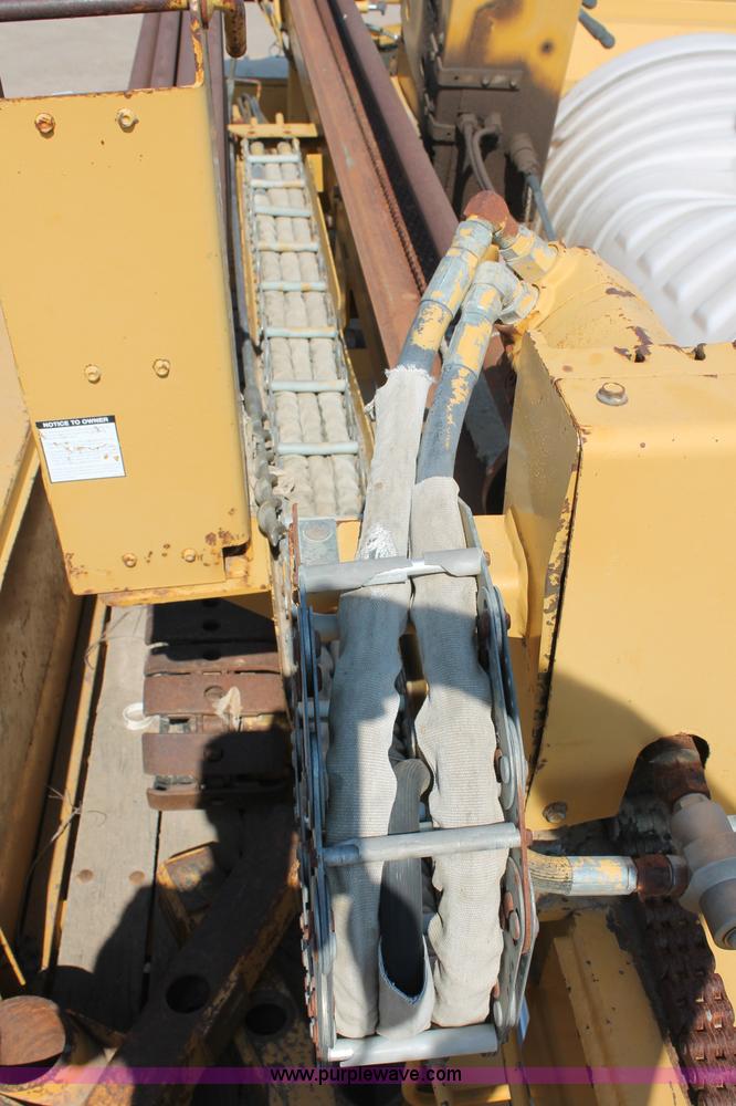 image for item C2586 1992 Vermeer Navigator D10R directional boring machine