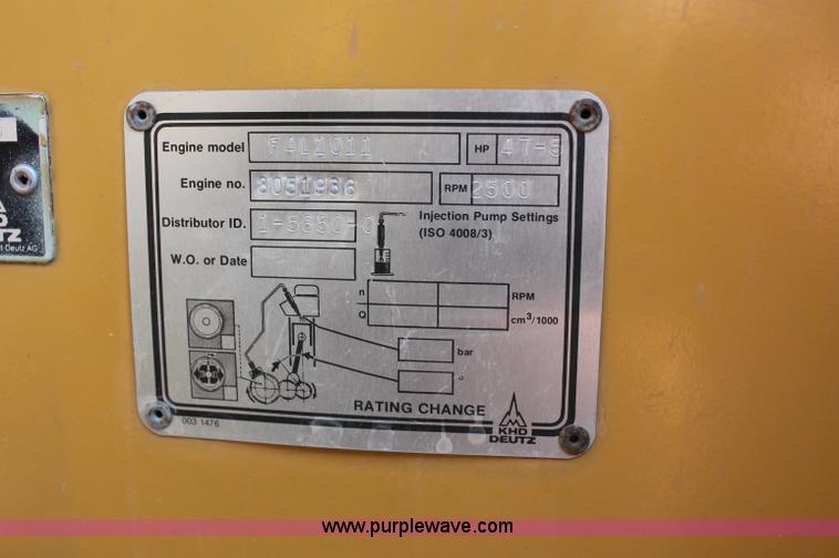 image for item C2586 1992 Vermeer Navigator D10R directional boring machine