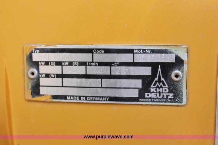 image for item C2586 1992 Vermeer Navigator D10R directional boring machine