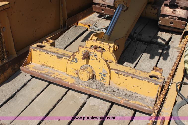 image for item C2587 1995 Vermeer Navigator D14X24R directional boring machine