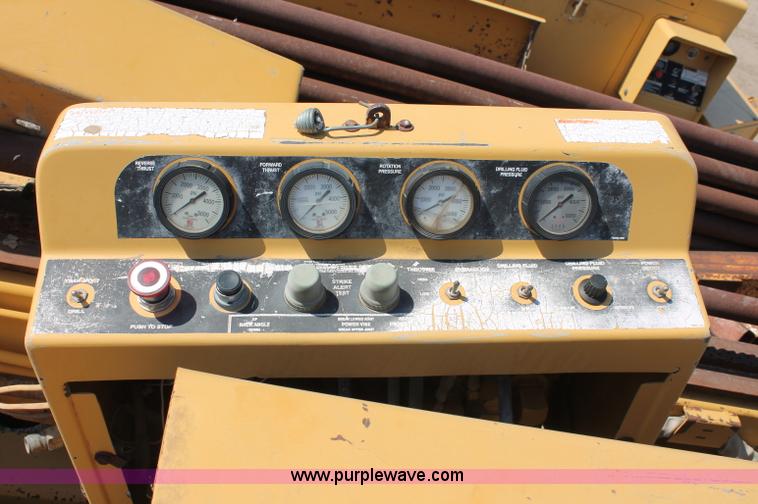 image for item C2587 1995 Vermeer Navigator D14X24R directional boring machine