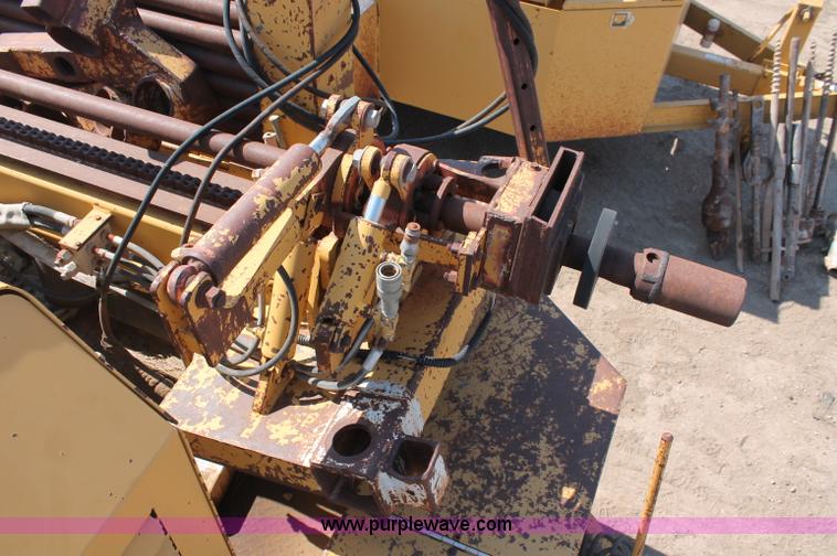 image for item C2587 1995 Vermeer Navigator D14X24R directional boring machine