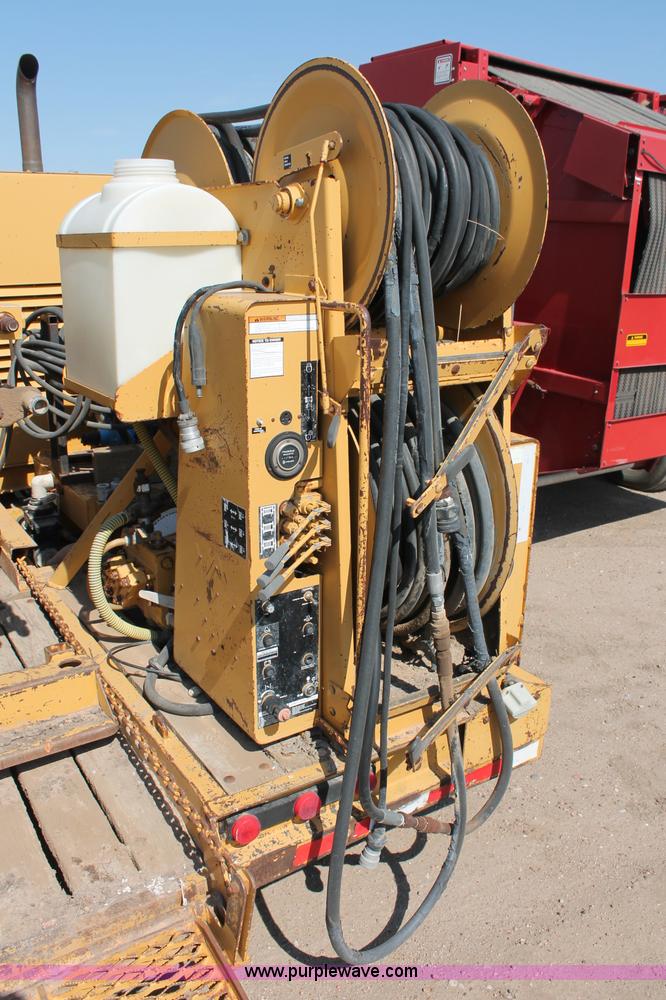 image for item C2587 1995 Vermeer Navigator D14X24R directional boring machine