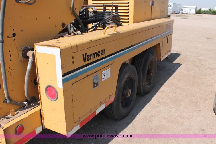 image for item C2587 1995 Vermeer Navigator D14X24R directional boring machine