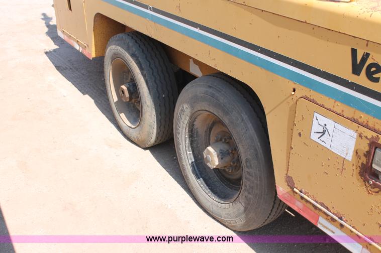 image for item C2587 1995 Vermeer Navigator D14X24R directional boring machine