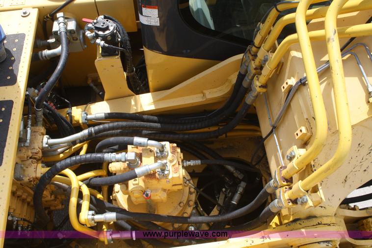 image for item C2604 2005 Komatsu PC300HD-7E0 Galeo excavator
