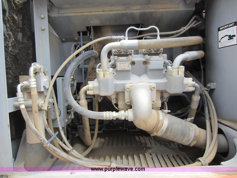 image for item D2011 1997 Hitachi EX270 LC-5 excavator