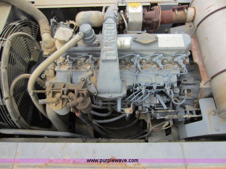 image for item D2011 1997 Hitachi EX270 LC-5 excavator