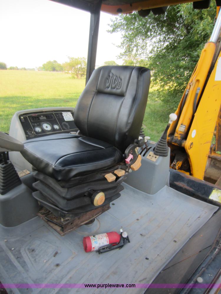 image for item D2031 1998 JCB 214E Series 3 backhoe