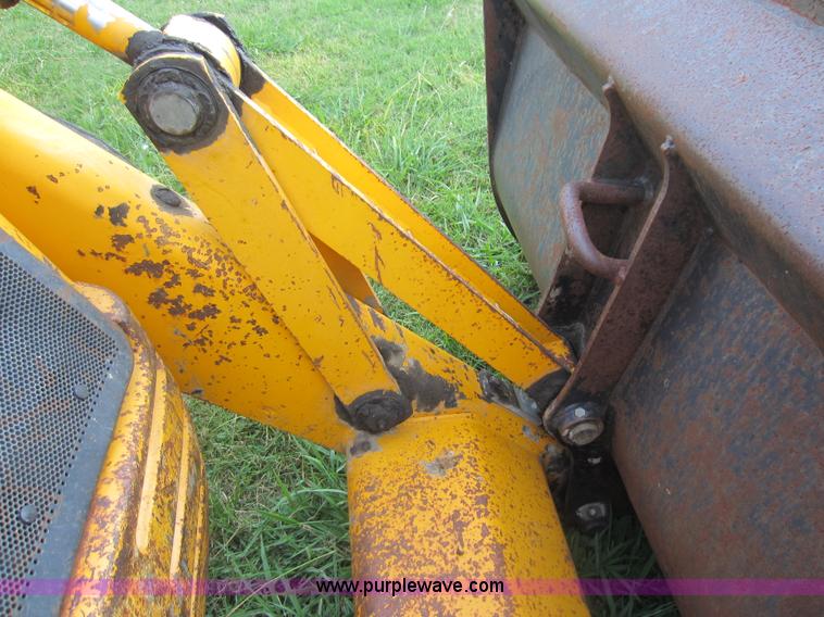 image for item D2031 1998 JCB 214E Series 3 backhoe