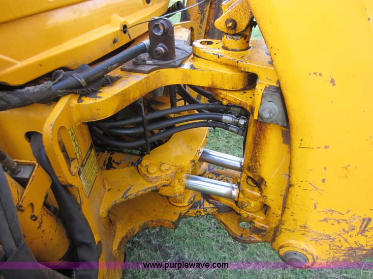 image for item D2031 1998 JCB 214E Series 3 backhoe