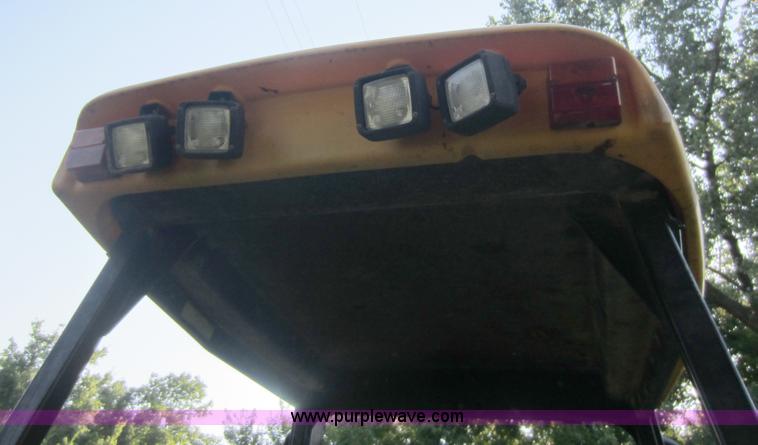 image for item D2031 1998 JCB 214E Series 3 backhoe