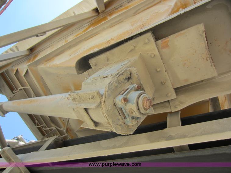 image for item D2034 1982 Vince Hagan HSM-10300-B portable concrete conveyor batch plant