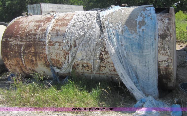 image for item D2034 1982 Vince Hagan HSM-10300-B portable concrete conveyor batch plant