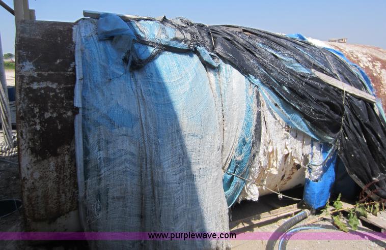 image for item D2034 1982 Vince Hagan HSM-10300-B portable concrete conveyor batch plant