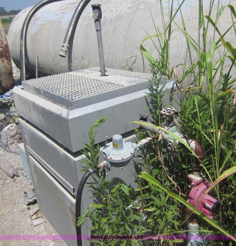 image for item D2034 1982 Vince Hagan HSM-10300-B portable concrete conveyor batch plant