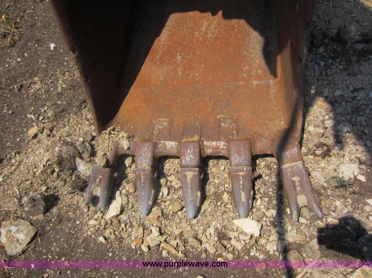 image for item D2045 Hein-werner C12HD excavator