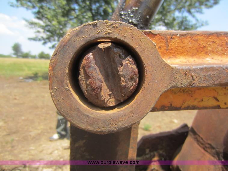 image for item D2045 Hein-werner C12HD excavator