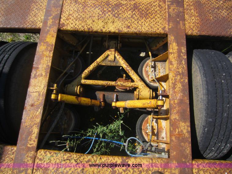 image for item D4161 1975 Talbert triple axle detachable haul trailer