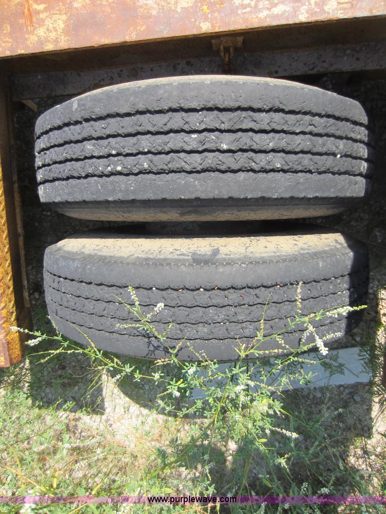 image for item D4161 1975 Talbert triple axle detachable haul trailer