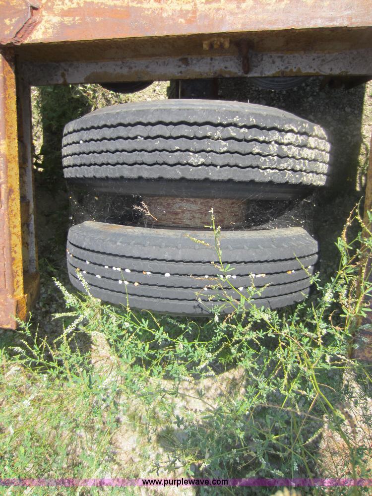 image for item D4161 1975 Talbert triple axle detachable haul trailer