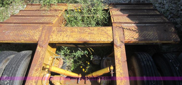 image for item D4161 1975 Talbert triple axle detachable haul trailer