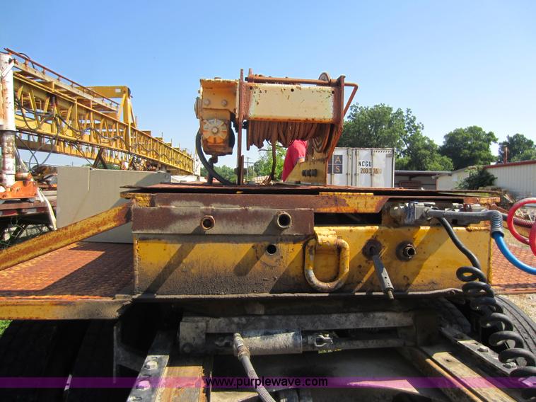 image for item D4161 1975 Talbert triple axle detachable haul trailer