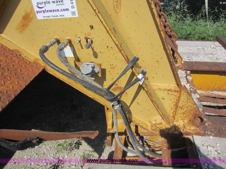 image for item D4161 1975 Talbert triple axle detachable haul trailer