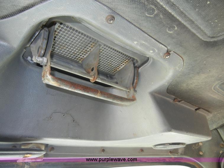 image for item D4351 1986 Mack RS686LS barrel dump truck