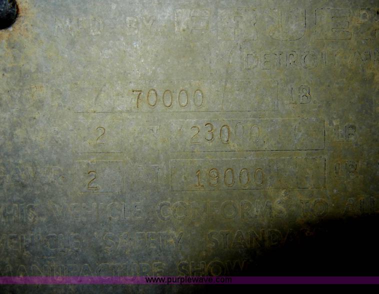 image for item D4353 1974 Hobb/Fruehauf end dump trailer