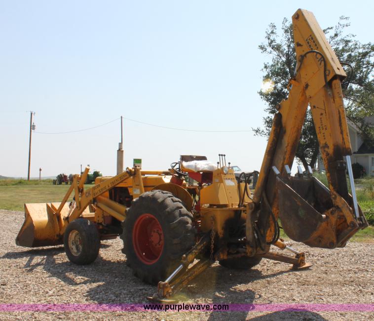 image for item D5220 1969 Case Construction King 580 backhoe