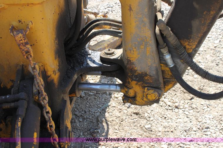 image for item D5220 1969 Case Construction King 580 backhoe