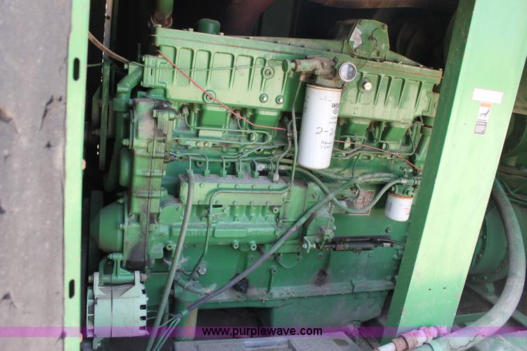 image for item D5243 Sullair 1600Q air compressor