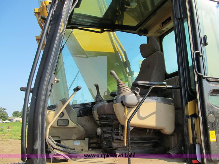 image for item D6508 2001 Caterpillar 345BL Series II excavator