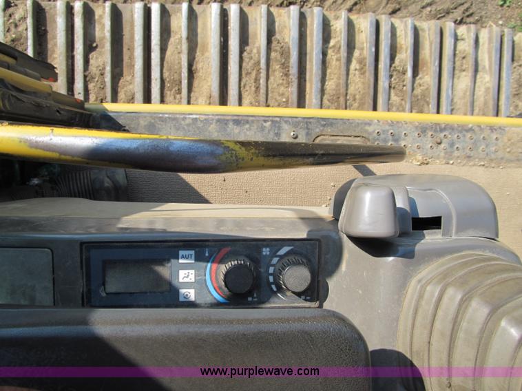 image for item D6508 2001 Caterpillar 345BL Series II excavator