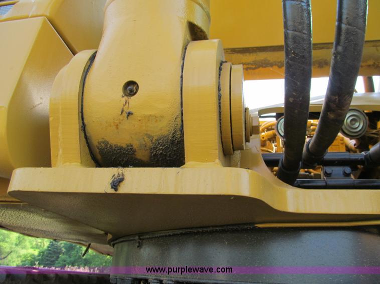 image for item D6508 2001 Caterpillar 345BL Series II excavator
