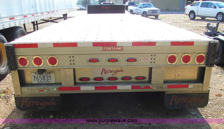 image for item D6509 2005 Fontaine drop deck trailer