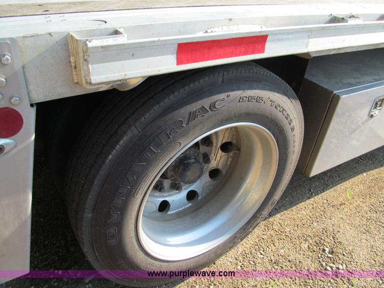 image for item D6509 2005 Fontaine drop deck trailer